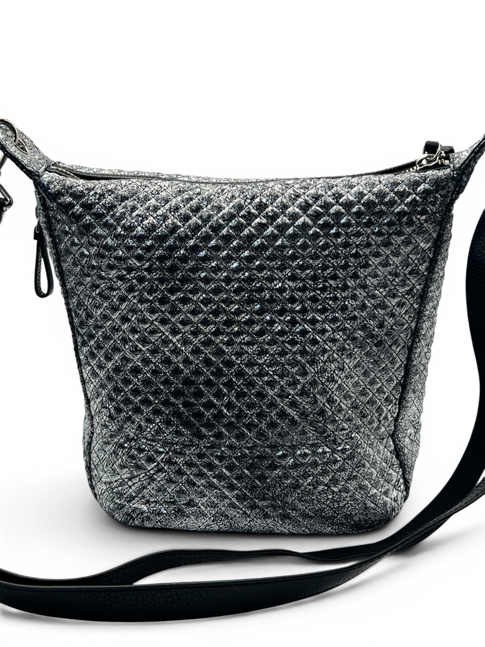 Vera BradleyCarson Silver Black Metallic Quilted Crossbody Hobo Bucket Bag Purse - Picture 4 of 10